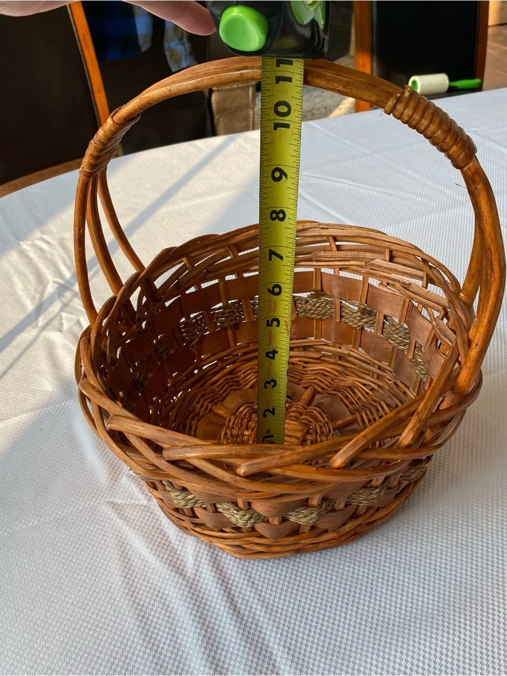 Natural Wicker Handled Basket - Warm Honey Brown